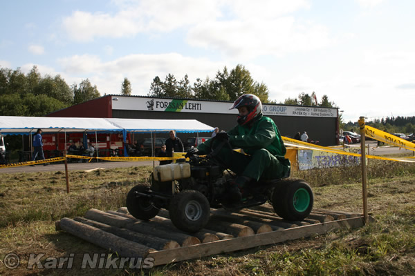 Ruohonleikkureiden 3h kest�vyysajot 13.09.2008