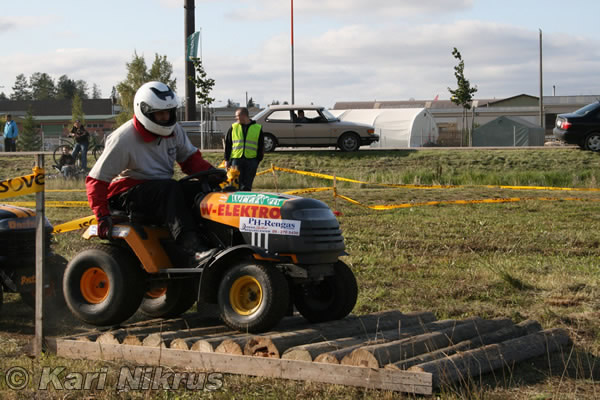 Ruohonleikkureiden 3h kest�vyysajot 13.09.2008