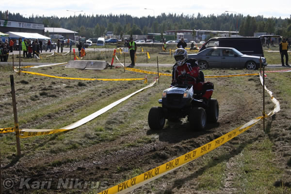Ruohonleikkureiden 3h kest�vyysajot 13.09.2008