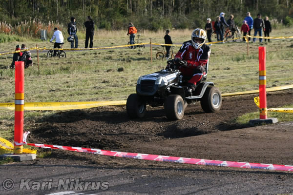 Ruohonleikkureiden 3h kest�vyysajot 13.09.2008
