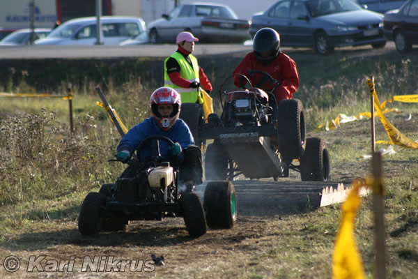 Ruohonleikkureiden 3h kest�vyysajot 13.09.2008