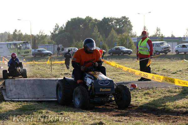 Ruohonleikkureiden 3h kest�vyysajot 13.09.2008
