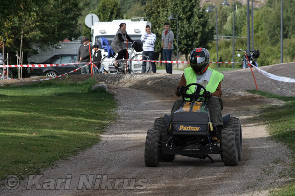 Ruohonleikkureiden 3h kest�vyysajot 29.8.2009