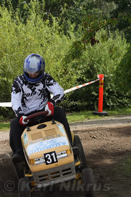 Ruohonleikkureiden 3h kest�vyysajot 29.8.2009