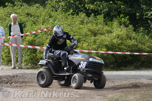 Ruohonleikkureiden 3h kest�vyysajot 29.8.2009