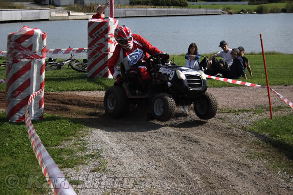 Ruohonleikkureiden 3h kest�vyysajot 29.8.2009