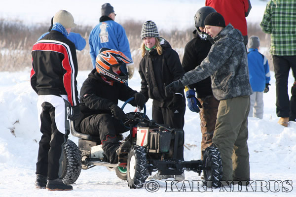 Ruohonleikkureiden 3h kest�vyysajot 21.02.2009