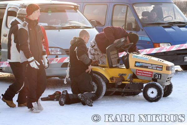Ruohonleikkureiden 3h kest�vyysajot 21.02.2009