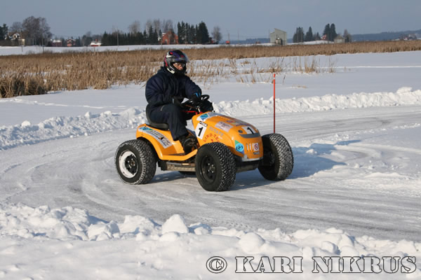 Ruohonleikkureiden 3h kest�vyysajot 21.02.2009
