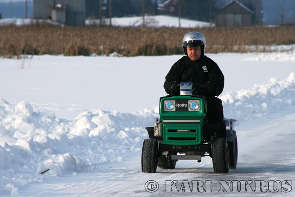 Ruohonleikkureiden 3h kest�vyysajot 21.02.2009
