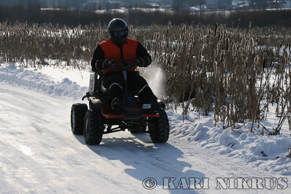 Ruohonleikkureiden 3h kest�vyysajot 21.02.2009