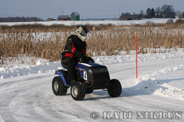 Ruohonleikkureiden 3h kest�vyysajot 21.02.2009