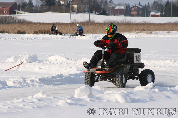 Ruohonleikkureiden 3h kest�vyysajot 21.02.2009