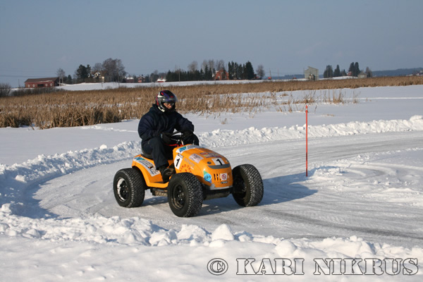 Ruohonleikkureiden 3h kest�vyysajot 21.02.2009